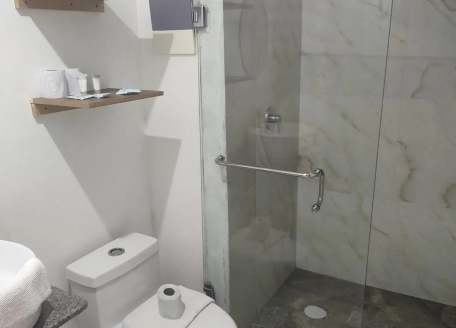 מלון פלאייה דל כרמן Oyo Brisas Del Mar 3*,  מקסיקו